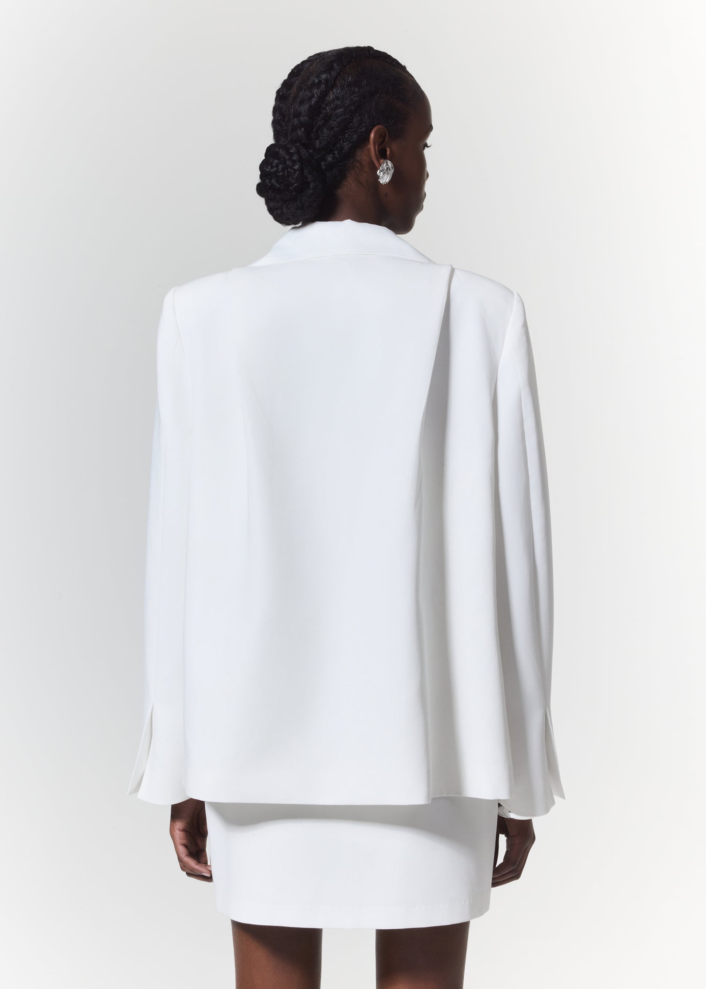 OVERSIZED BLAZER IN OFF WHITE