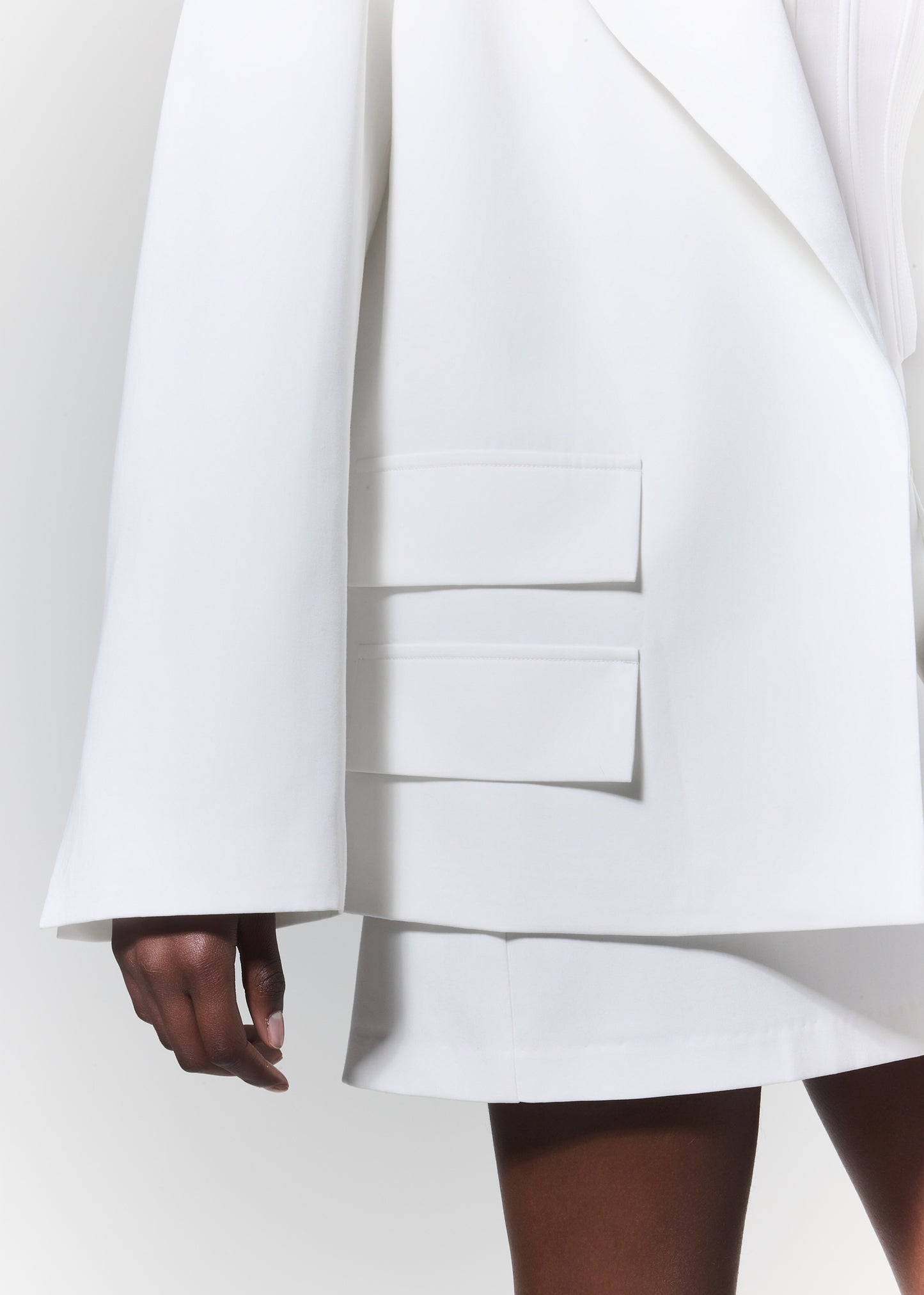 OVERSIZED BLAZER IN OFF WHITE