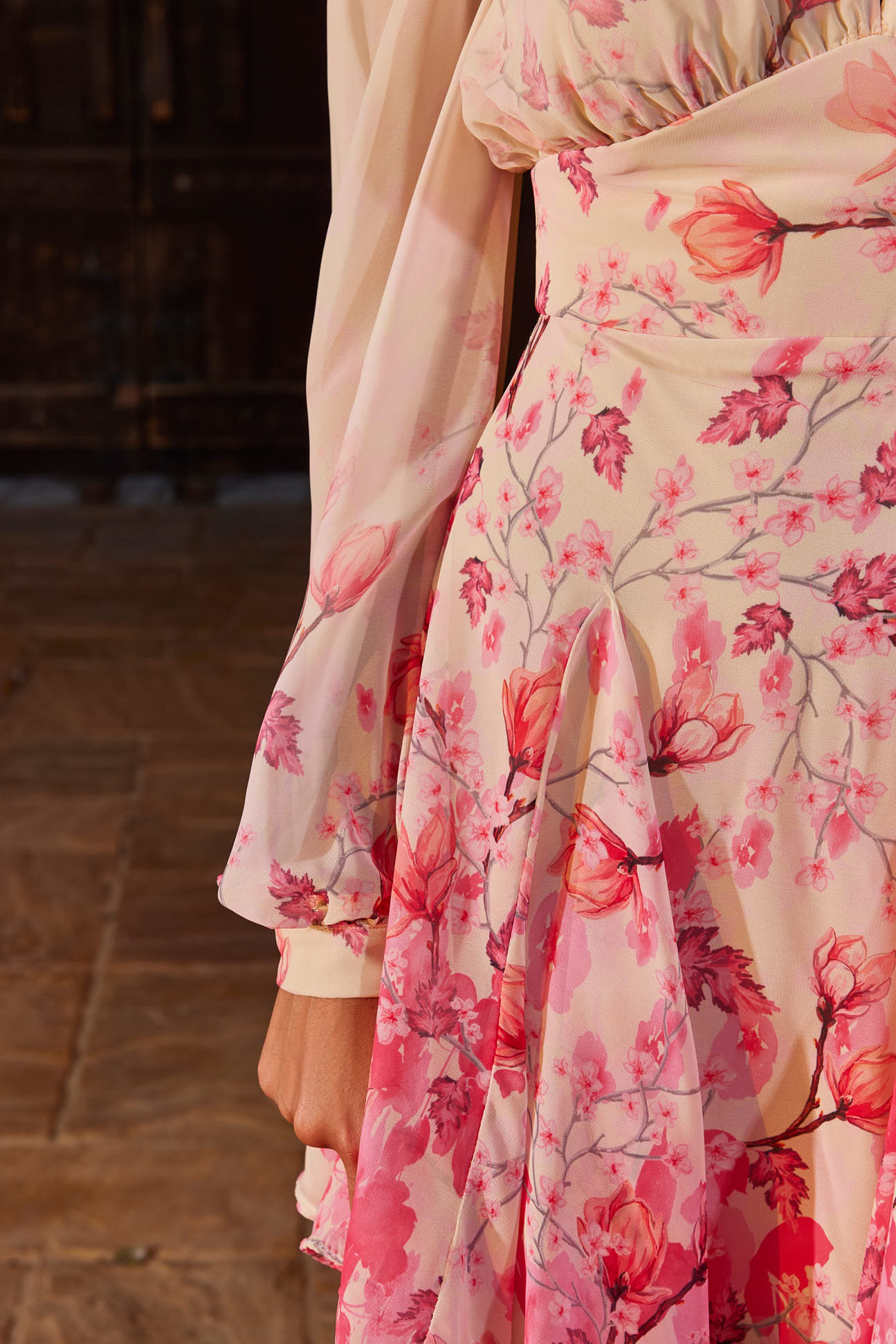 Floral Pink Lantern Sleeve Dress